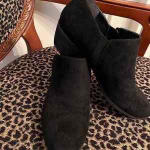 Dr Scholls Bootie Size 8.5 Black